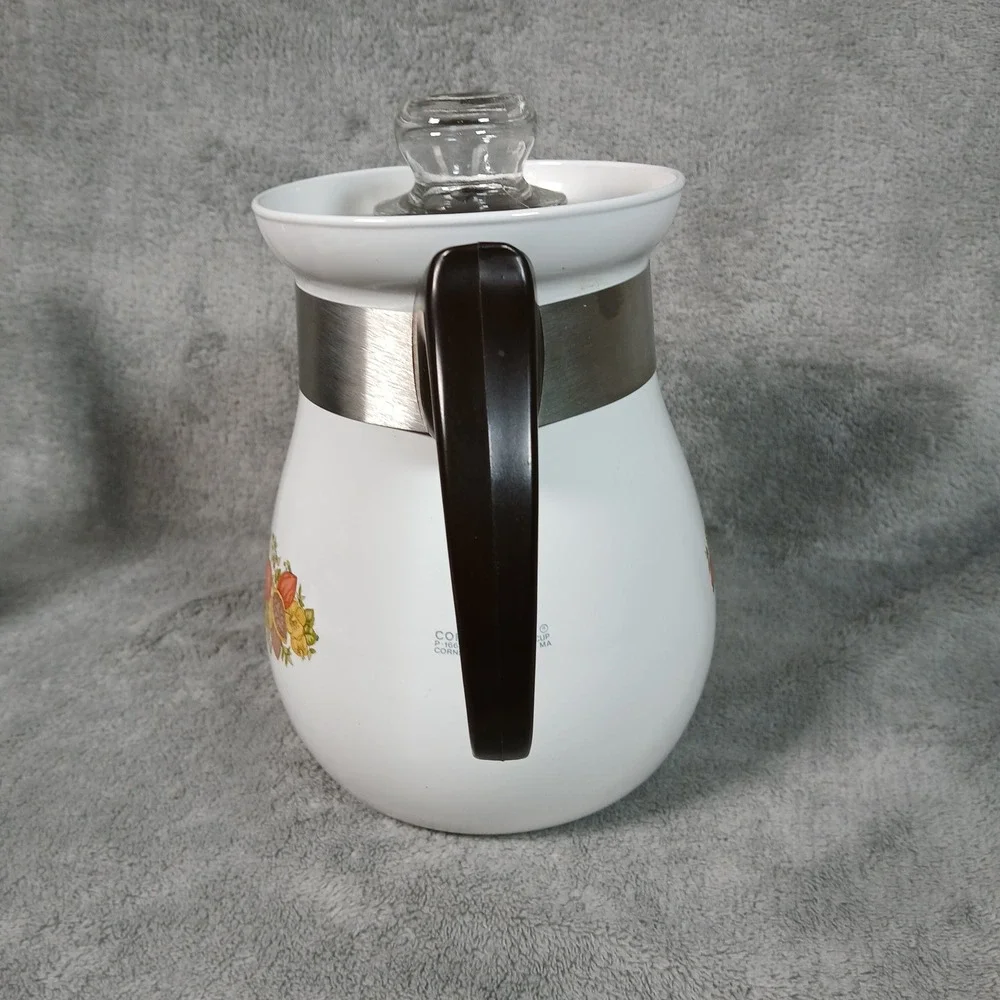 Corning Ware P-166 Spice O Life Coffee Teapot 6 Cup White Vintage Kitchen 1970s